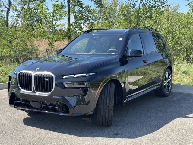 2026 BMW X7 M60i