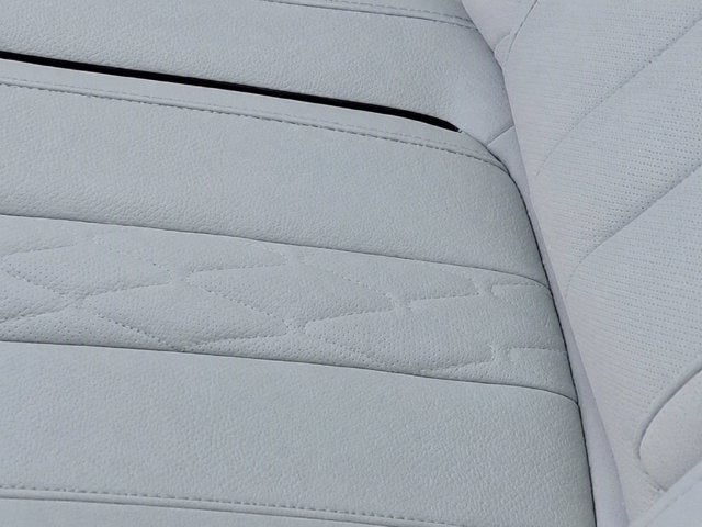 2027 BMW X7 M60i
