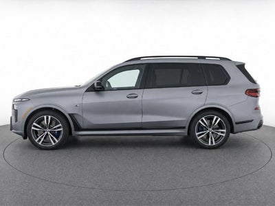 2027 BMW X7 M60i