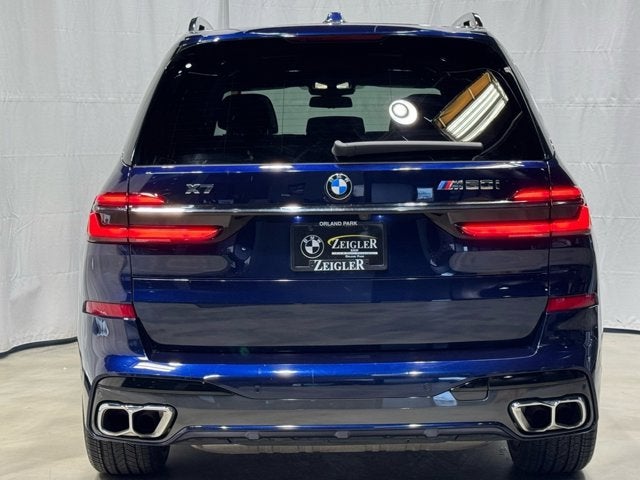 2024 BMW X7 M60i