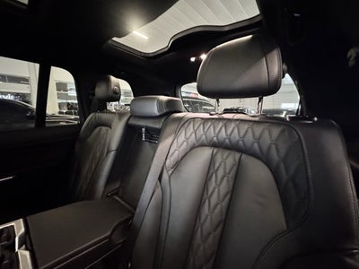 2024 BMW X7 M60i