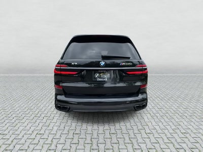 2027 BMW X7 M60i