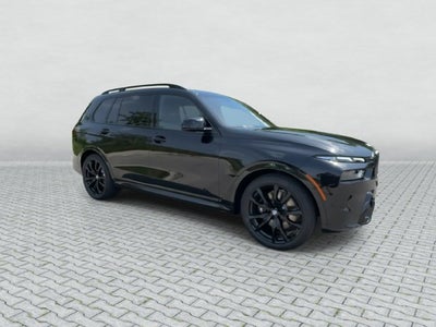 2027 BMW X7 M60i