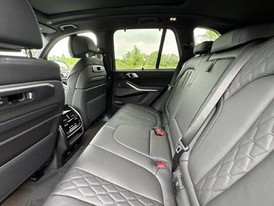 2026 BMW X5 M60i