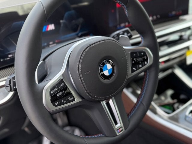 2026 BMW X5 M60i