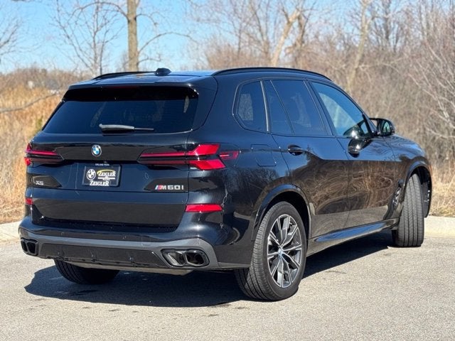 2024 BMW X5 M60i