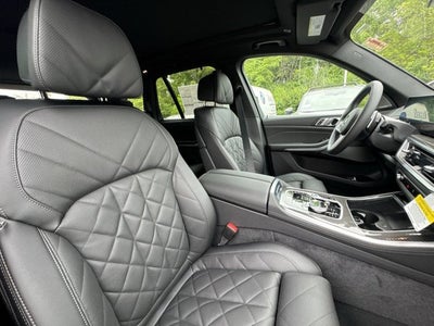2026 BMW X5 M60i