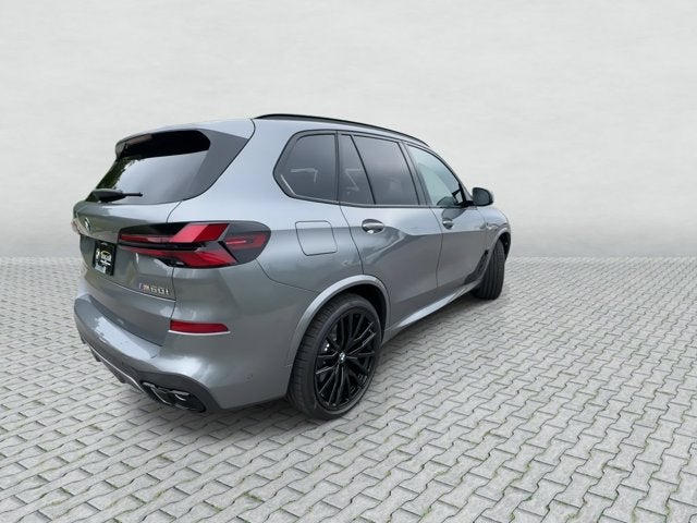 2026 BMW X5 M60i