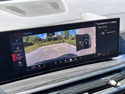 2025 BMW X5 M60i