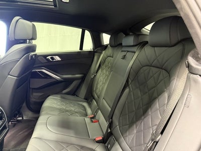 2024 BMW X6 xDrive40i