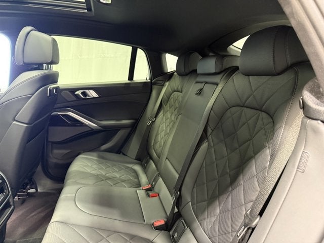 2024 BMW X6 xDrive40i