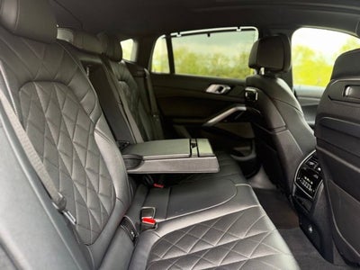 2024 BMW X6 xDrive40i