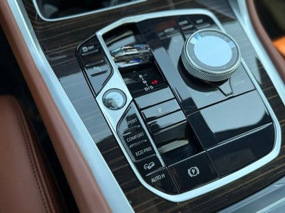 2024 BMW X6 xDrive40i