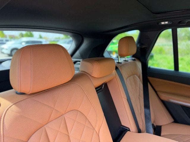 2024 BMW X5 xDrive50e