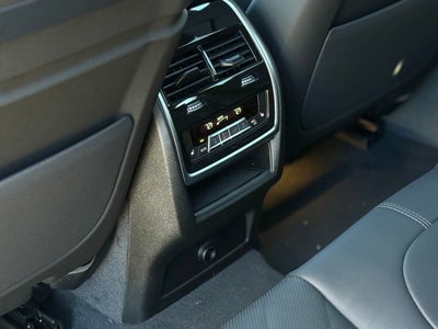 2026 BMW X6 M60i