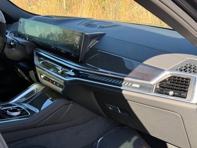 2026 BMW X6 M60i