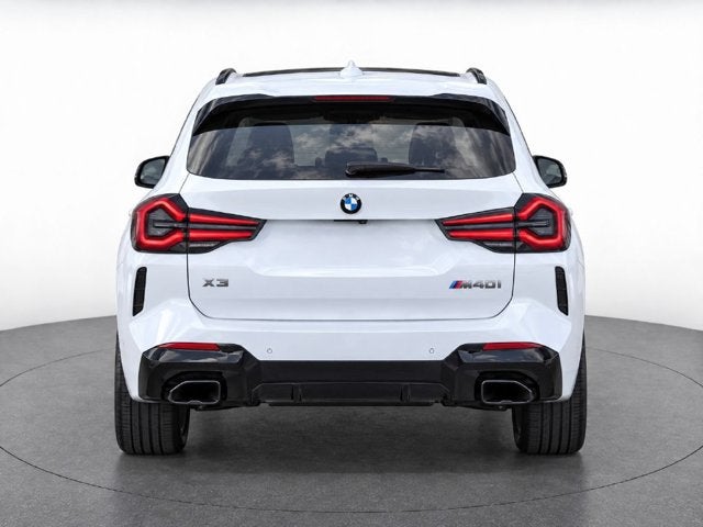 2024 BMW X3 M40i