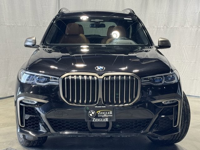 2022 BMW X7 M50i