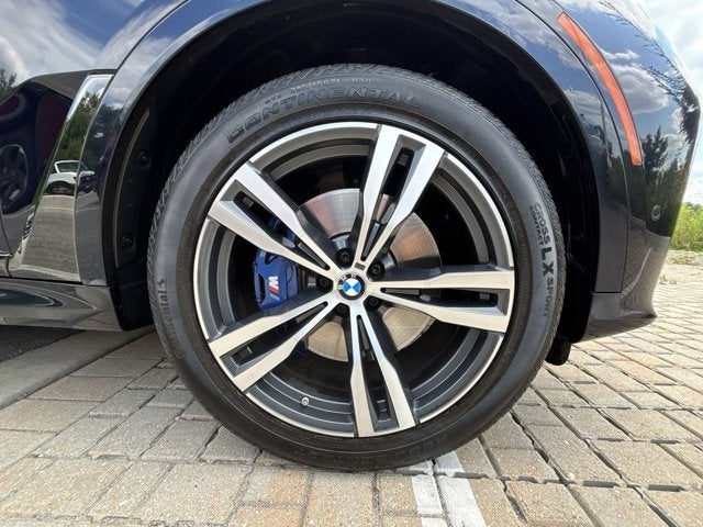 2021 BMW X7 M50i