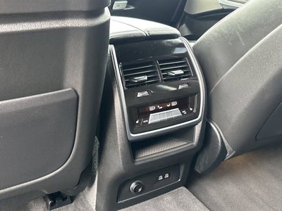 2021 BMW X7 M50i