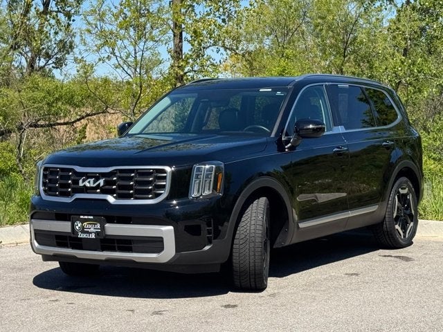 2023 Kia Telluride S