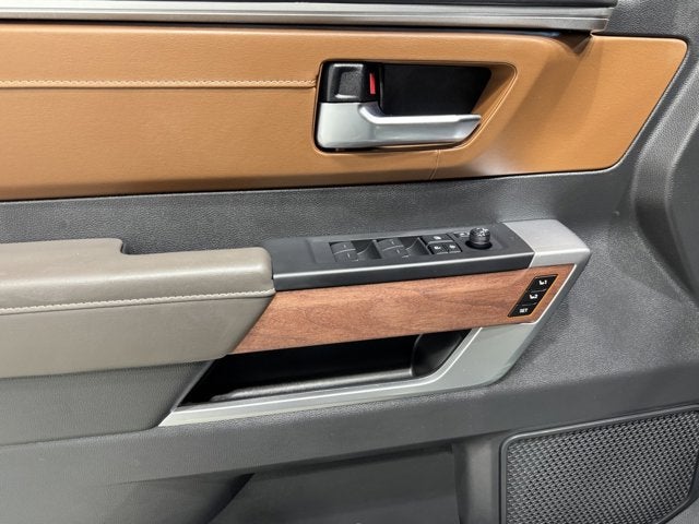 2025 Toyota Sequoia Platinum