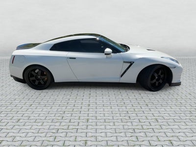 2014 Nissan GT-R Black Edition