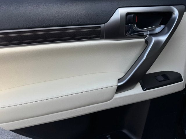 2023 Lexus GX GX 460 Premium