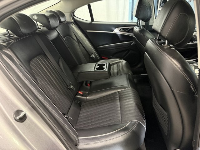 2021 Genesis G70 3.3T