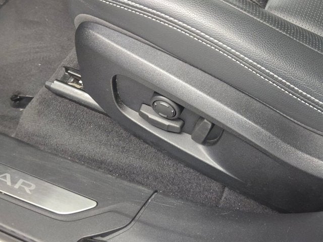 2024 Jaguar F-PACE R-Dynamic S