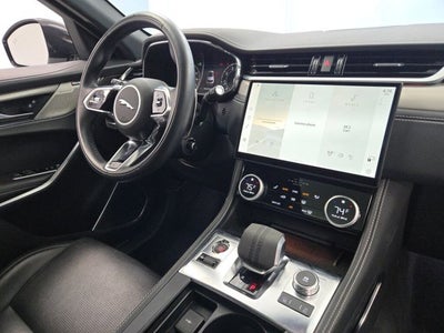 2024 Jaguar F-PACE R-Dynamic S