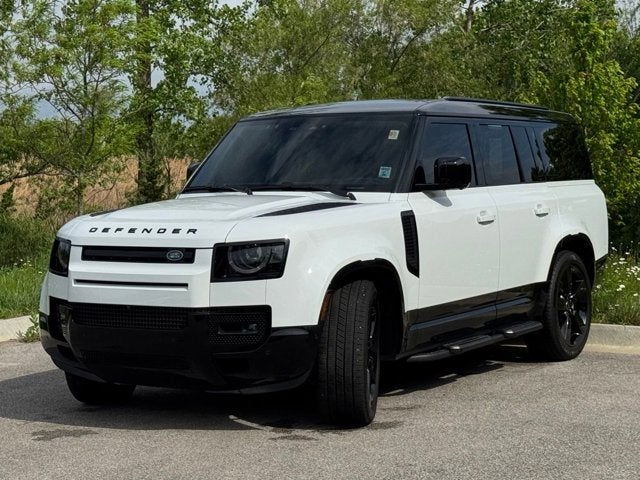 2024 Land Rover Defender X-Dynamic SE