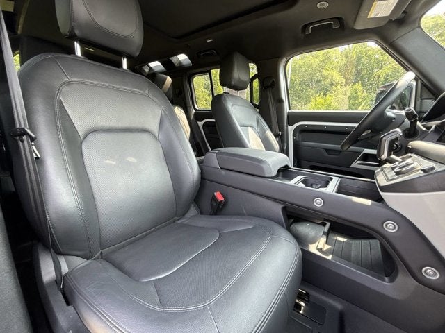 2024 Land Rover Defender S