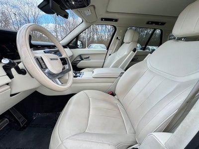 2023 Land Rover Range Rover SE