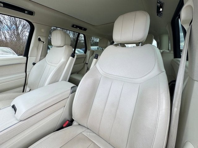 2023 Land Rover Range Rover SE