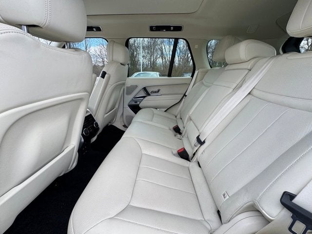 2023 Land Rover Range Rover SE