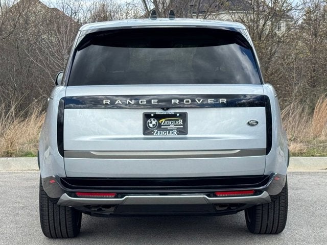 2023 Land Rover Range Rover SE