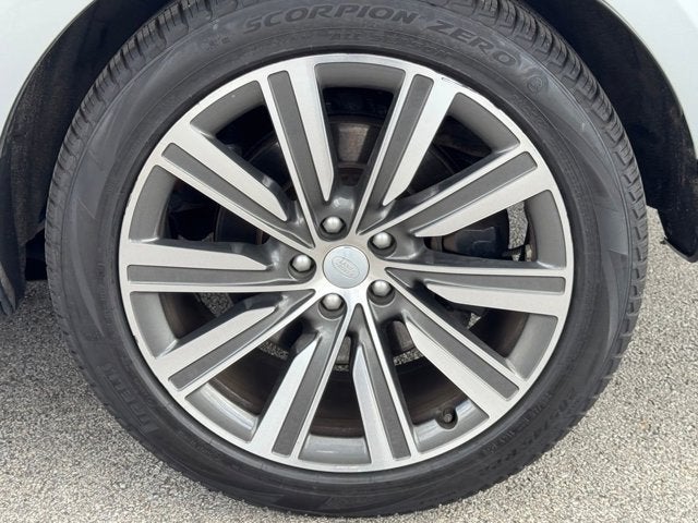 2023 Land Rover Range Rover SE