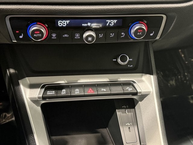 2025 Audi Q3 S line Premium