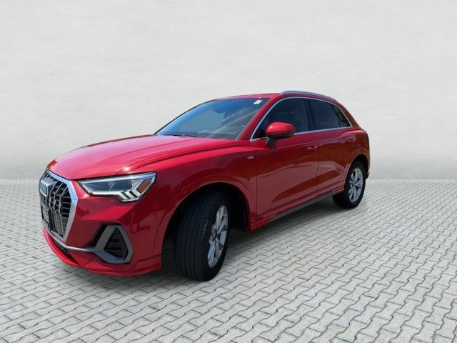 2025 Audi Q3 S line Premium