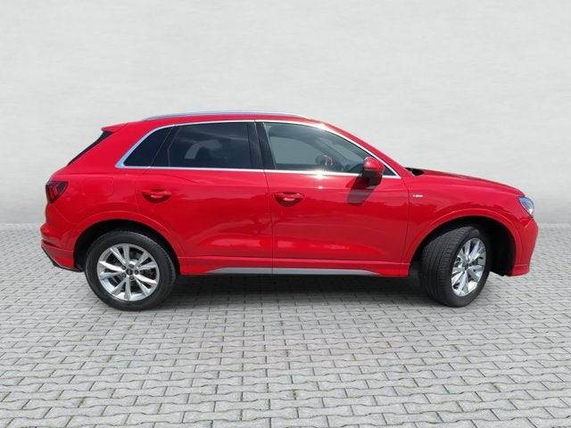 2025 Audi Q3 S line Premium