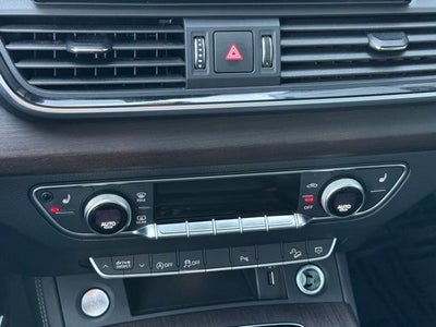 2024 Audi Q5 S line Premium Plus