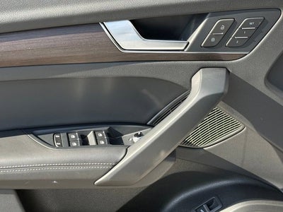 2024 Audi Q5 S line Premium Plus