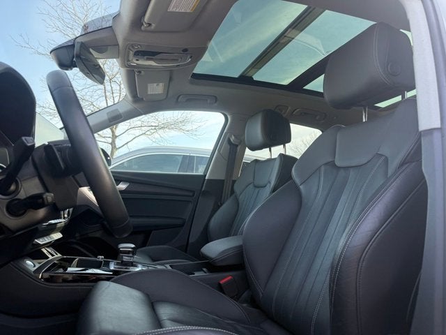 2024 Audi Q5 S line Premium Plus