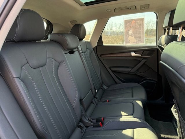 2024 Audi Q5 S line Premium Plus