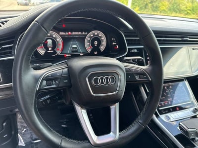 2025 Audi Q8 Premium Plus