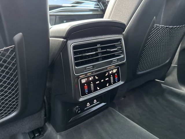 2025 Audi Q8 Premium Plus