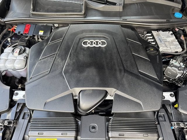 2025 Audi Q8 Premium Plus