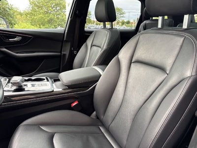 2025 Audi Q7 Premium Plus