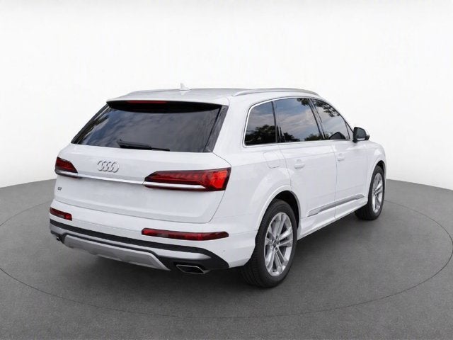 2025 Audi Q7 Premium Plus